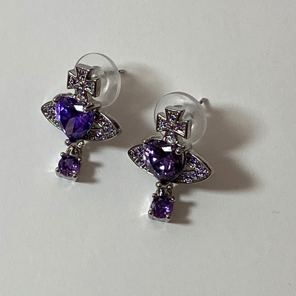 Orb Crystal Heart Earrings - Picture 7 of 7